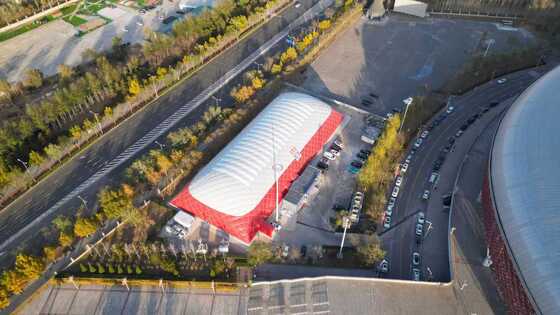 AirBrother 30×50m Air-Supported Membrane Building 1500m2 Modularne rozwiązanie kopuły